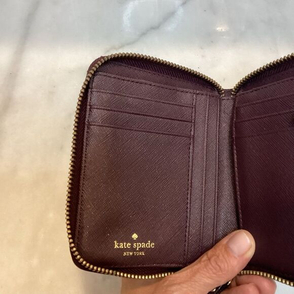 Kate Spade Wallet Leather Saffiano Full Zip Half Size Continental Wallet - Picture 8 of 10